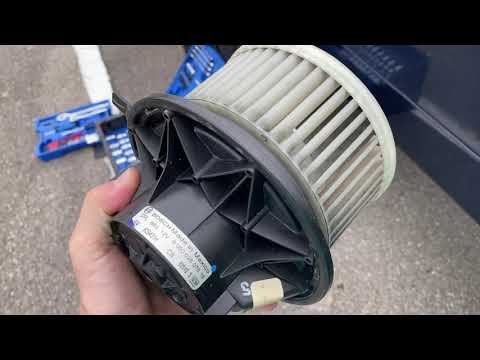 Jeep TJ Blower Motor Replacement - YouTube