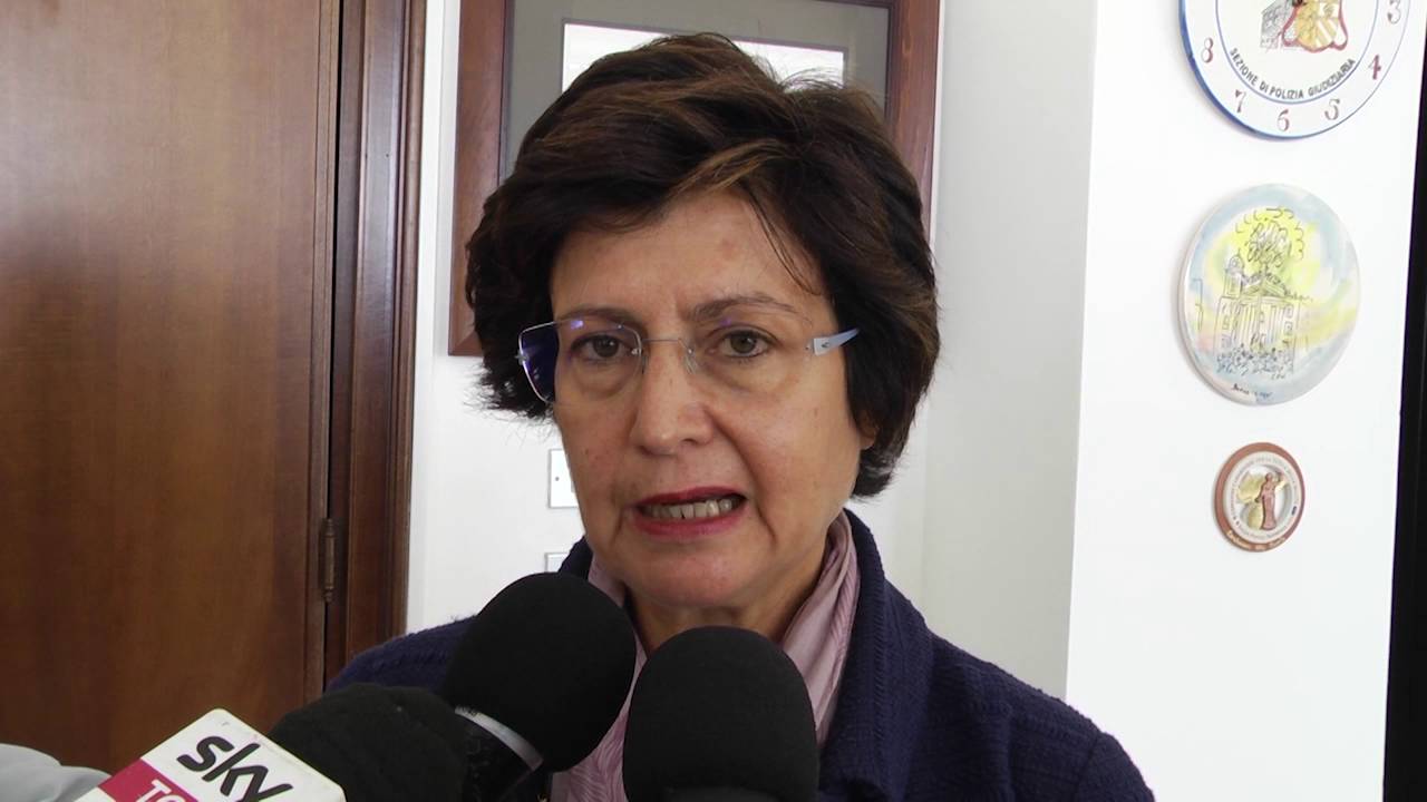 Arresti san felice a cancello YouTube Arresti san felice a cancello YouTube