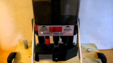 Reloading 12 Gauge Shotgun Slugs - Lee Load-All II