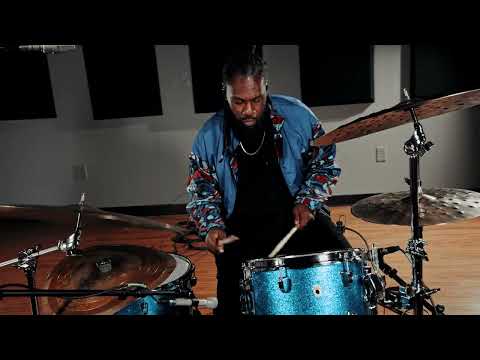 Ludwig NeuSonic Downbeat in Blue Super Sparkle