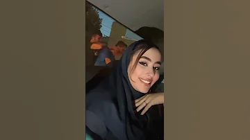 زلفاي تو زنجير ماعاشق به دلبرش ميگفت اي جان شيرين مايا مرا ببر به خونتون يا بيا به خونه ما Amazing 