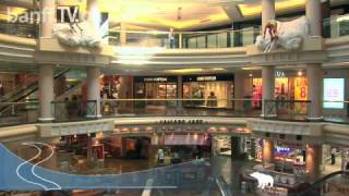 Cascade Plaza Banff's Shopping Mall