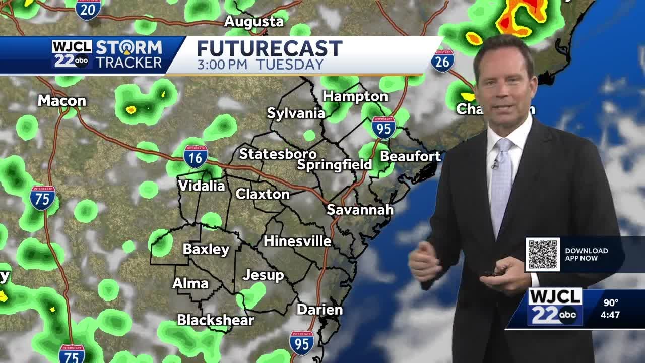 Tracking heat, humidity, and rain chances in the days ahead - YouTube