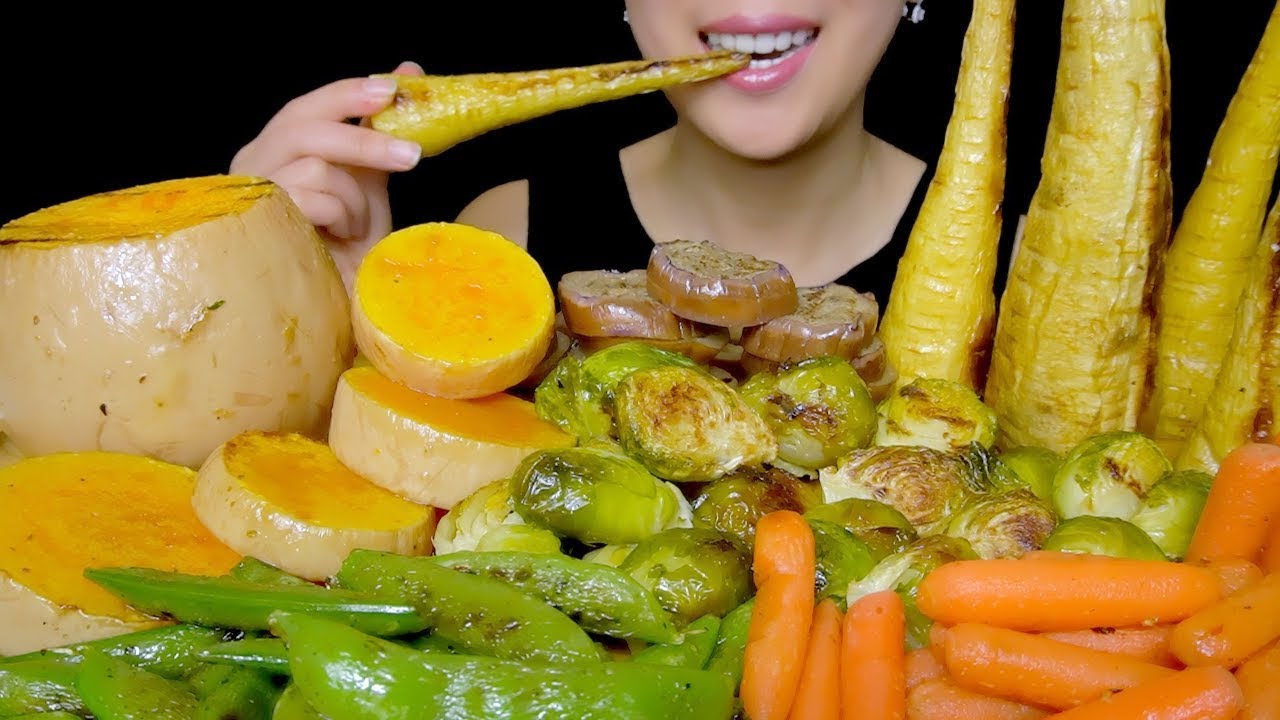 HEALTHY EATING ASMR: ROASTED VEGGIES PLATTER (PARSNIPS, BRUSSELS SPROUTS, SNAP PEAS): TracyN ASMR