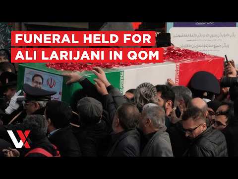 پخش زنده عزاداری در قم در مراسم تشییع جنازه علی لاریجانی بالاترین مقام امنیتی ایران 