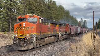 MRL SD70ACe, an ACe leading a baretable train, and lots of hornshow in Rathdrum, ID