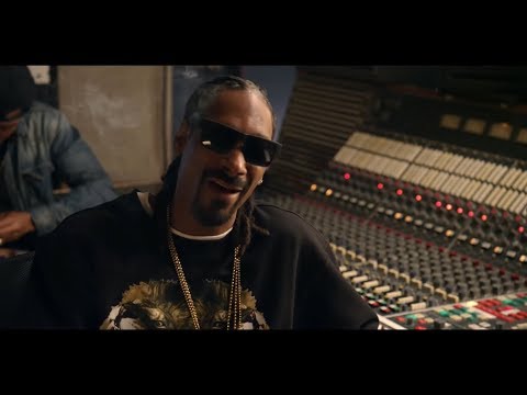 Grow House Official Trailer (2017) -  Snoop Dogg, Malcolm McDowell, DeRay Davis
