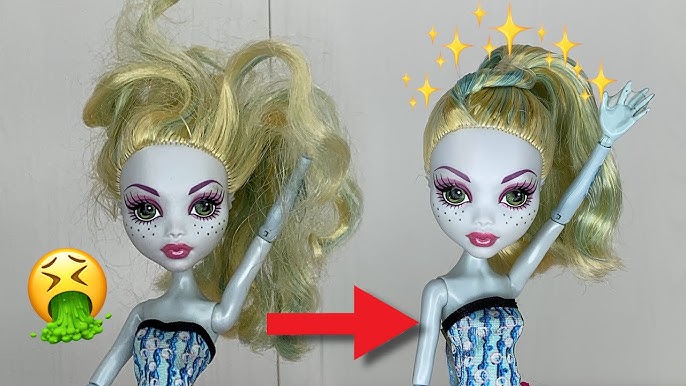 First ever doll reroot. I definitely could've bought more hair but I still  like it : r/MonsterHigh