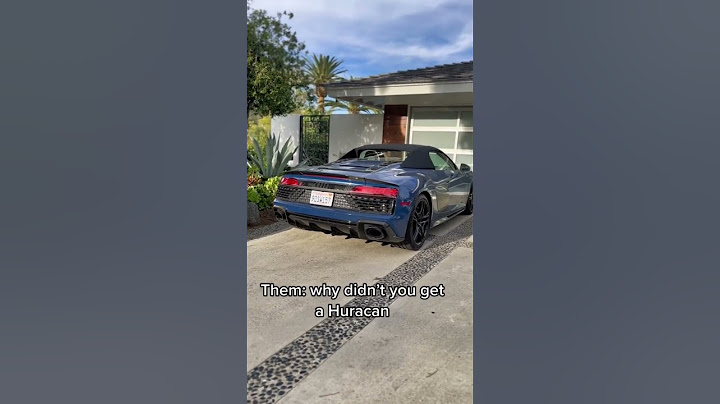 Audi R8 vs Huracan