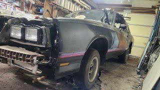 Back On All 4 Tires 84 SS Monte Carlo Barn Find
Email me at mainemudmower@yahoo.com Back On All 4 Tires 84 SS Monte Carlo Barn Find
