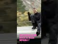 🎬 Cuando unos chicos grabaron por casualidad a Tom Cruise sentado en el techo de un tren en marcha
