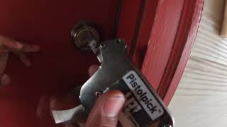 Lock Pick A Deadbolt With Picking Gun