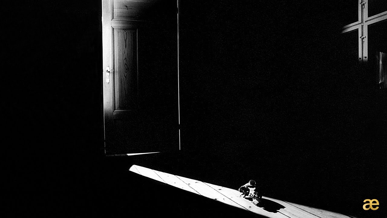 MöbiusBænd | Requiem [Offizielles Musikvideo]