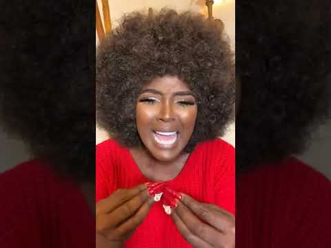 Video: Amara La Negra „Instagram“pasaulyje