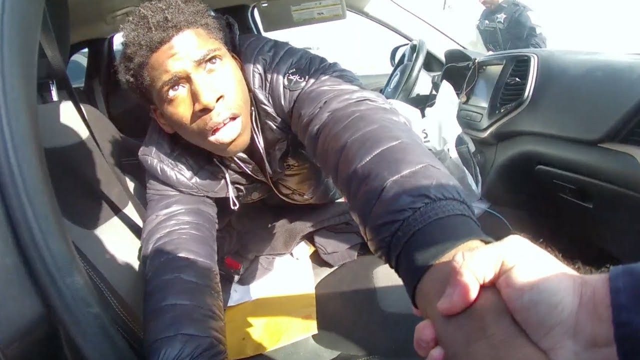 Teen Car Thieves Get The Surprise Of Their Lives - YouTube