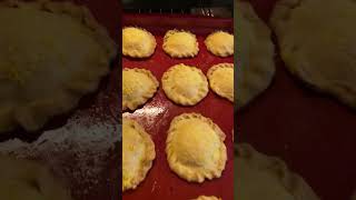 Pastelitos de piña 🍍#emprendimiento Pastelitos de piña 🍍#emprendimiento