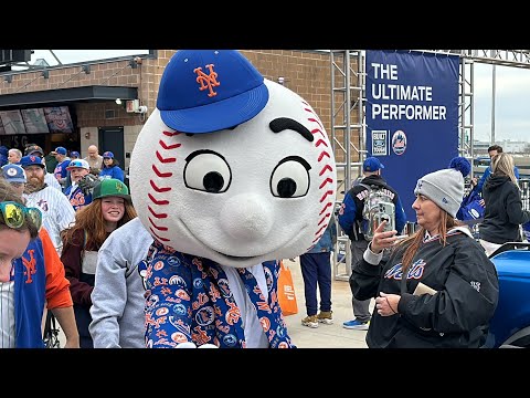 Video: Citi Field: Travel Guide for a Mets Game i New York