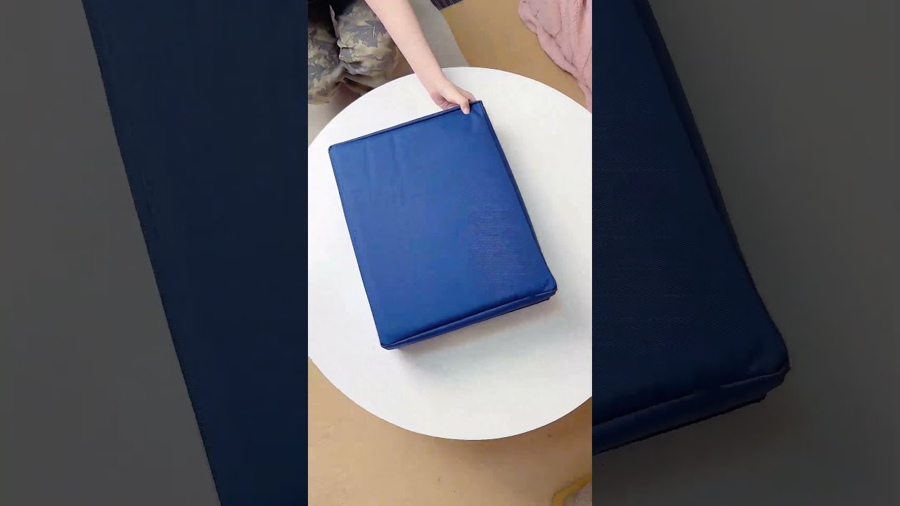  Unboxing Clawsable Cooling Cat House