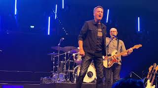 SKY SPILLS OVER - Michael W. Smith in Germany 2025 (02)