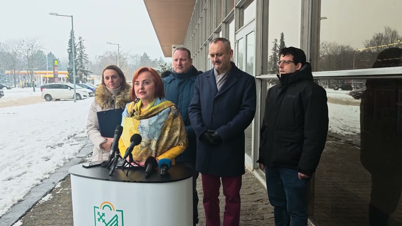 Vodný komplex – modernú mestskú plaváreň s prvkami kúpaliska - Katarína Macháčková - Mesto Prievidza