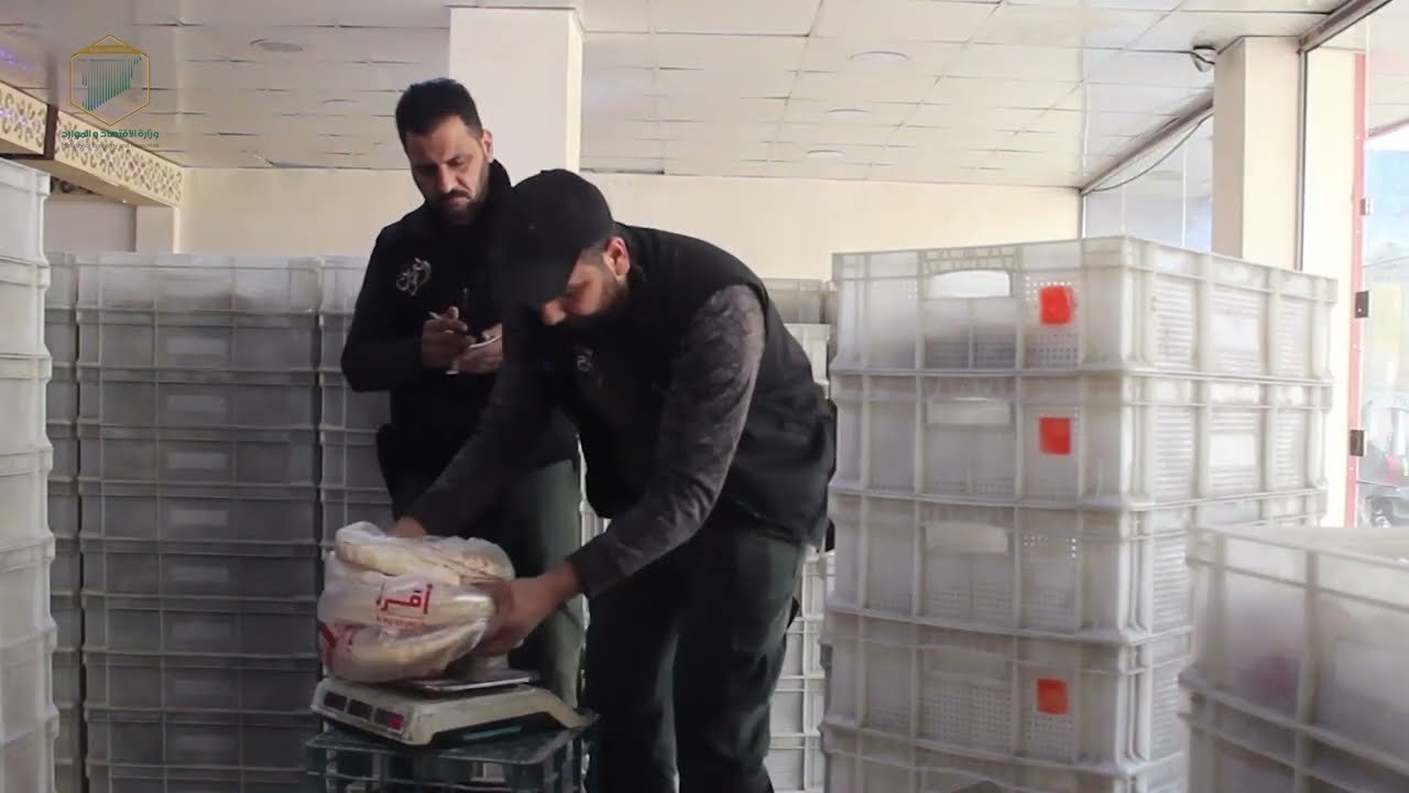 لحماية المستهلك، الرقابة التموينية تكثف جولاتها على الفعاليات الاقتصادية في إدلب.