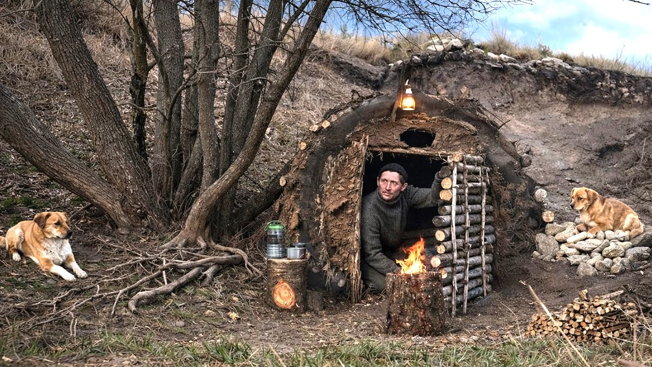 Building a Cozy Shelter from Clay and Grass | Survival Skills