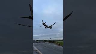 Comment which airlines ?..#uk #manchesterairport #flightlanding #subscribe #share #trending