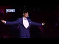 Димаш Кудайбергенов на красной дорожке American Music Awards 