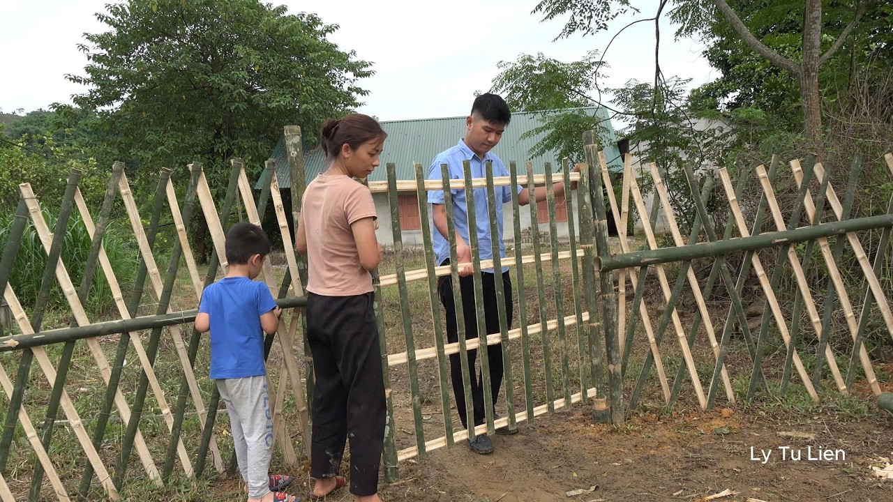 Why did the CEO help this single mother? Was it out of kindness, or did he have feelings for her?