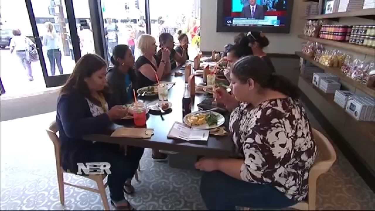 Starbucks closing La Boulange - YouTube