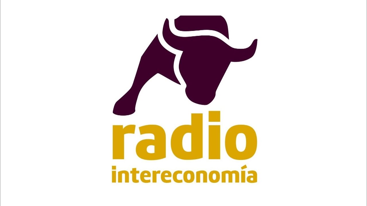 Boletín informativo, bloque de promos en desconexión e inicio de 'A fondo' con Ramón Pi. Sept 2001.