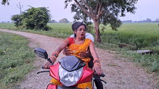 स्कूटी सिखाते समय लड़के ने जो किया देख यकिन नहीं होगा - Zee Bhojpuri Comedy screenshot 3