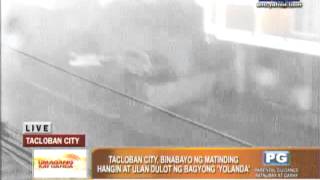 Video thumbnail of "WATCH: Strong winds, rains from 'Yolanda' hit Tacloban"