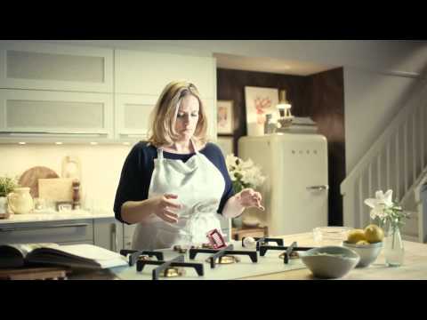 Video: Hjemmelagde Dumplings Med Rosa Laks