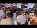 खेसारी लाल यादव के बॉलीवुड के हीरो पंकज त्रिपाठी को पैर छूआ और आशीर्वाद दिया पंकज त्रिपाठी