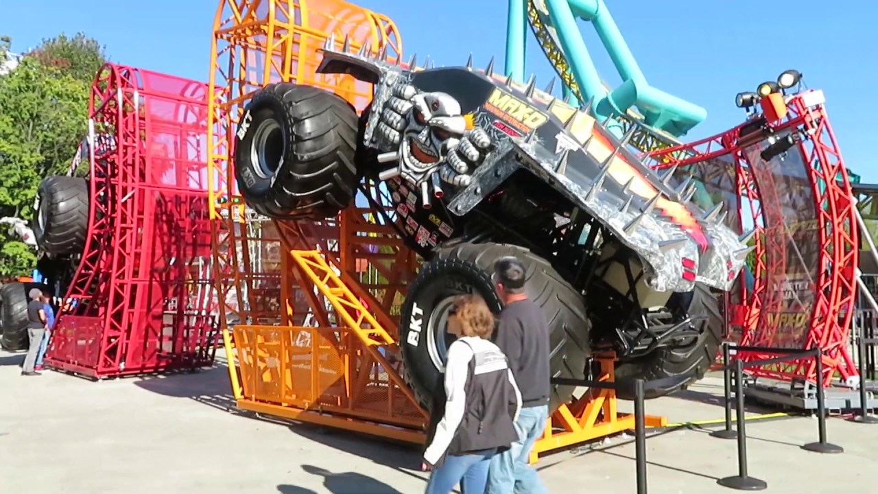 Monster Jam Thunder Alley Walkthrough Dorney Park 10/05/19 YouTube