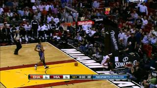 [hd] nba lebron james amazing monster dunk on fast break vs bobcats
10/18/2010