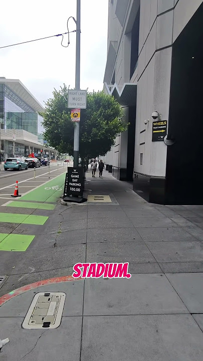 Game Day Parking Situation at the W Hotel in San Francisco. #SanFrancisco #GameDay #WhotelParking