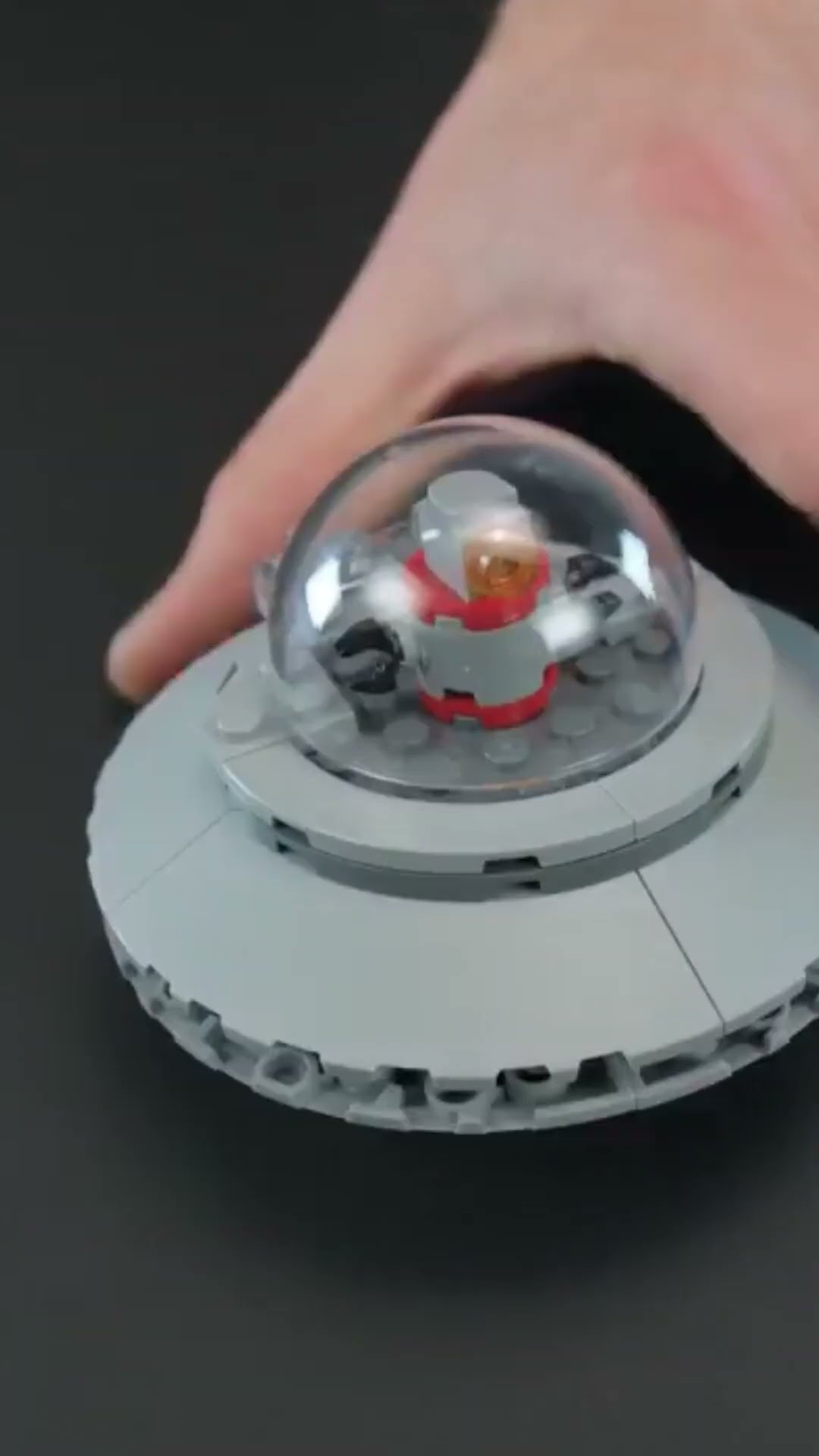 How to build an awesome Alien Spaceship | LEGO CREATOR #Shorts