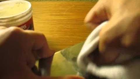 How to Shine/Polish the back of a iPod