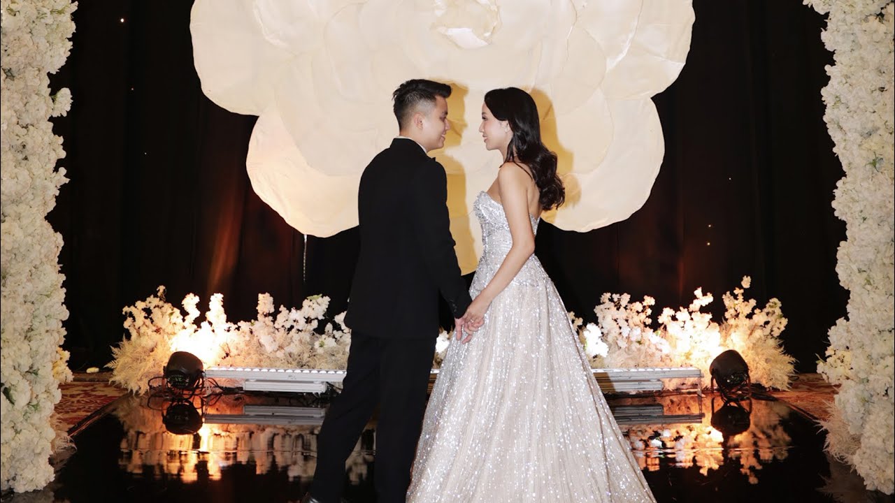 THE WEDDING OF GERALD AND VIVIAN AT GRAND BALLROOM RITZ CARLTON PACIFIC PLACE JAKARTA