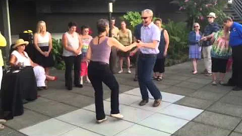 Lilli Ann Carey and Sean Donovan demo a little Zyd...