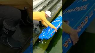 Twin-Engine RC Powerboat Roars to Life and Launches!