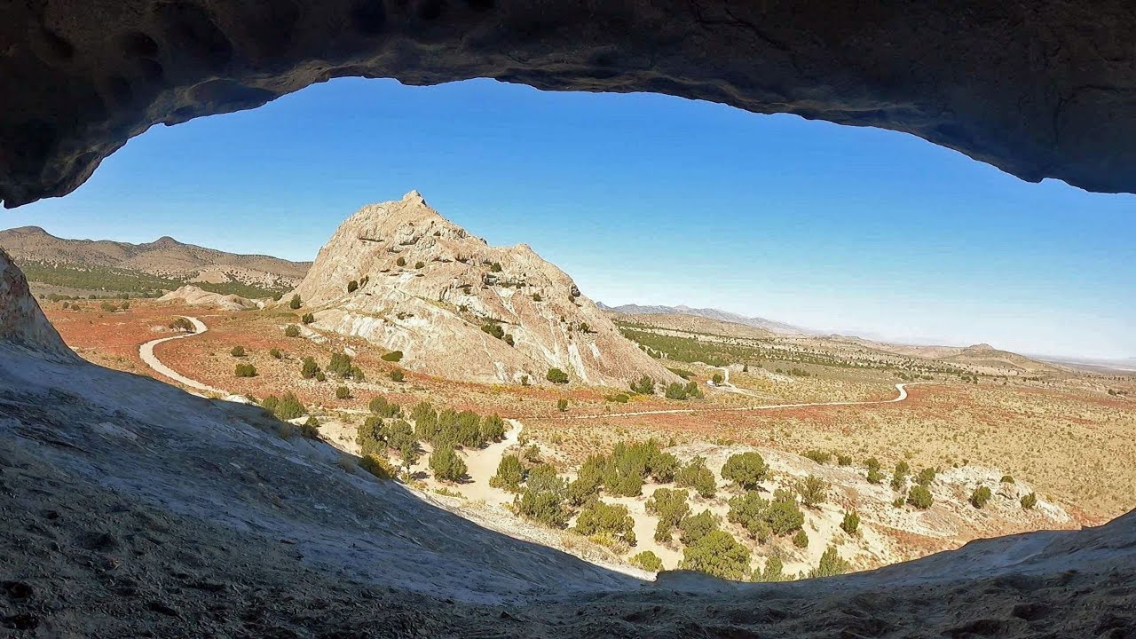 Rock Climbing in White Rocks, West Desert