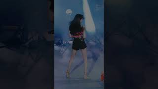 [4K 오토 트래킹 HLG HDR] [4K] 220604 비비지(VIVIZ) 신비(SinB) - SHAKE IT @ B.N.F Festival