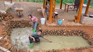 Digging holes and stacking stones: The process of constructing an ornamental fish pond |Family farm Digging holes and stacking stones: The process of constructing an ornamental fish pond |Family farm