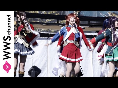 池袋ハロウィンで可愛すぎるコスプレイヤーが少女☆歌劇 レヴュースタァライトの戦闘服でパフォーマンス！