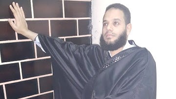 صلاة العشاء ما تيسر من سورة الفاتحة وآخر سورة الزخرف