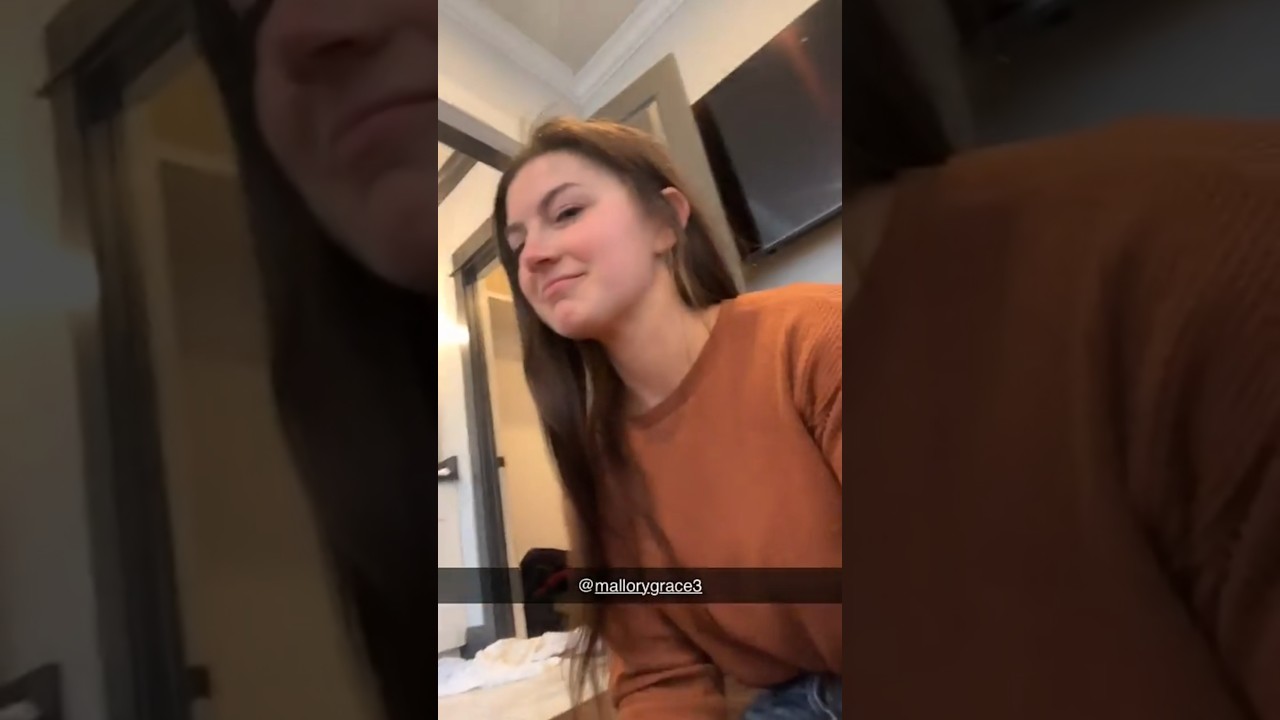 Она родилась, чтобы делать мне макияж 