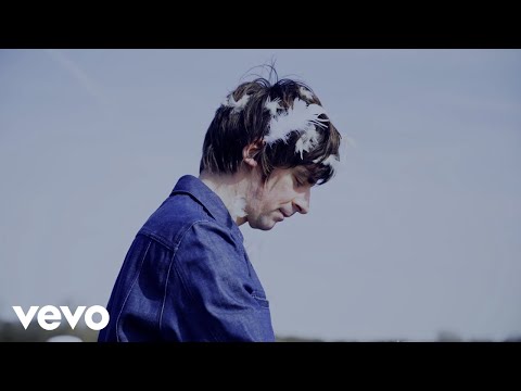 Alban Claudin - L'île (Clip officiel)